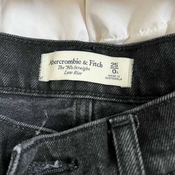 ABERCROMBIE & FITCH Low Rise 90’s Straight Jeans “25 Regular” - Picture 7 of 7